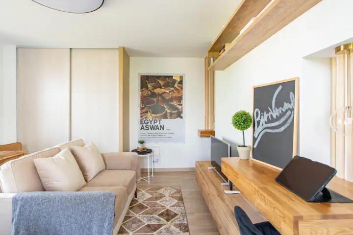 Le Studio Parisien Boissy-Saint-Léger Extérieur photo