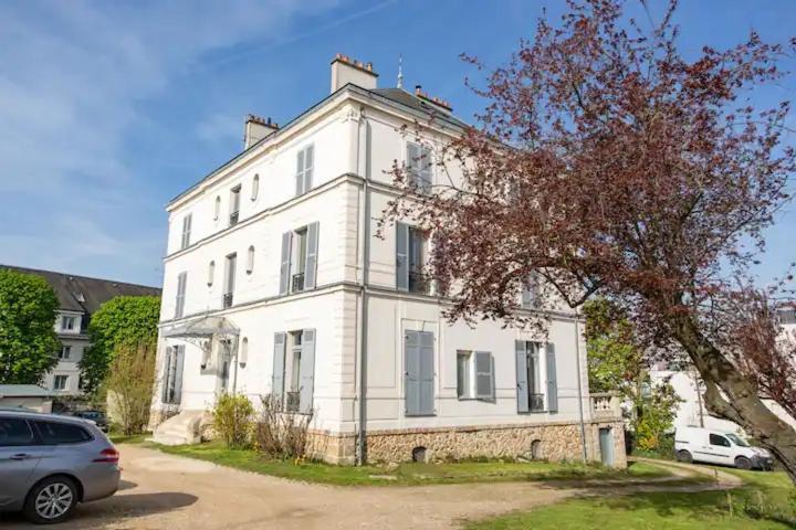 Le Studio Parisien Boissy-Saint-Léger Extérieur photo